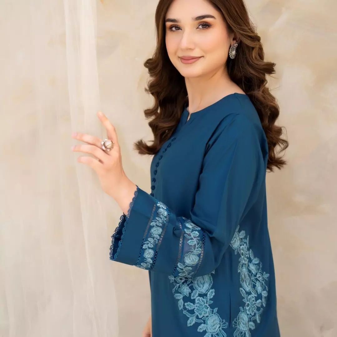 Ellah 2pc