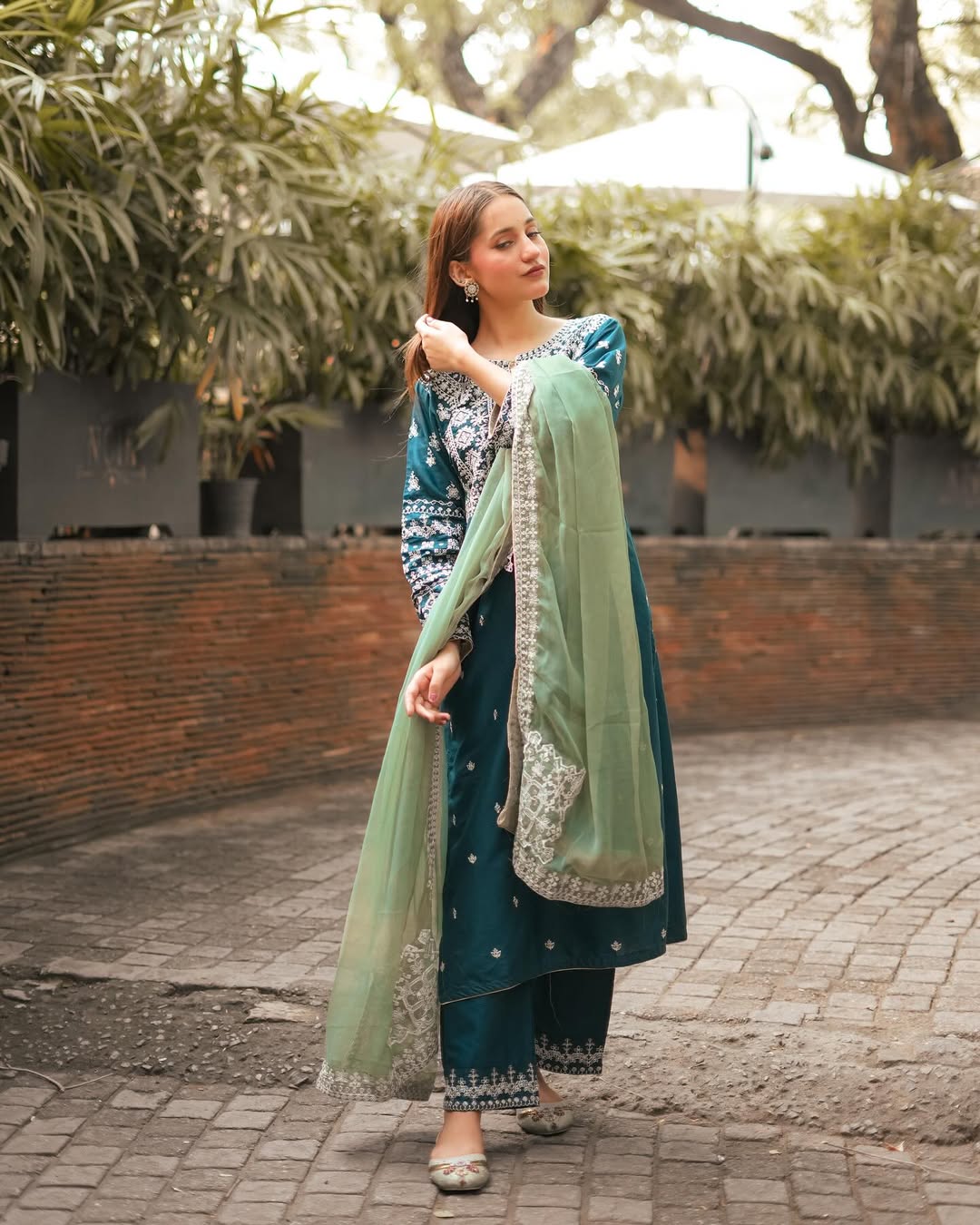Margrita Embroidered 3pc